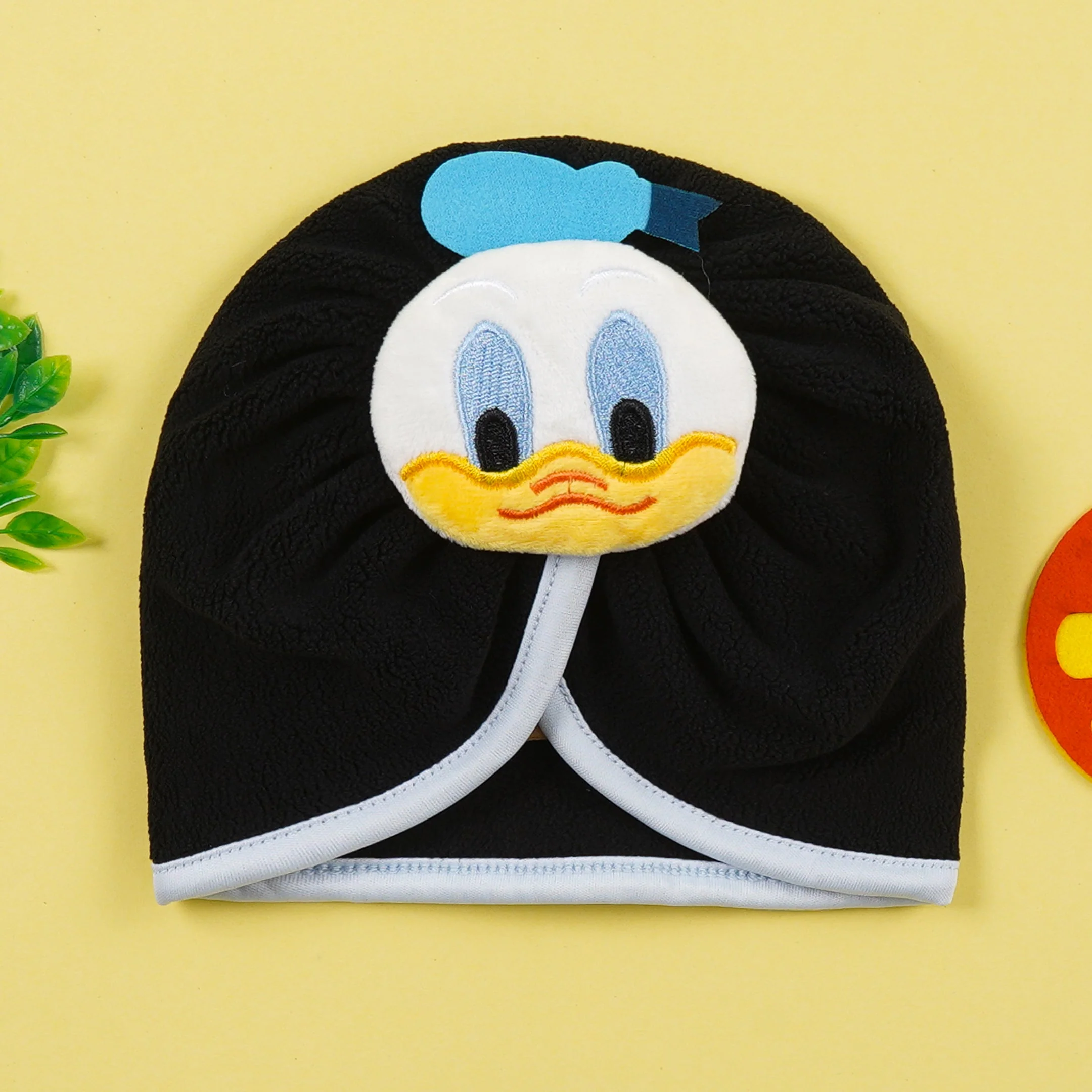 Baby Fleece Turban Cap Daffy Duck Black - Sunshine