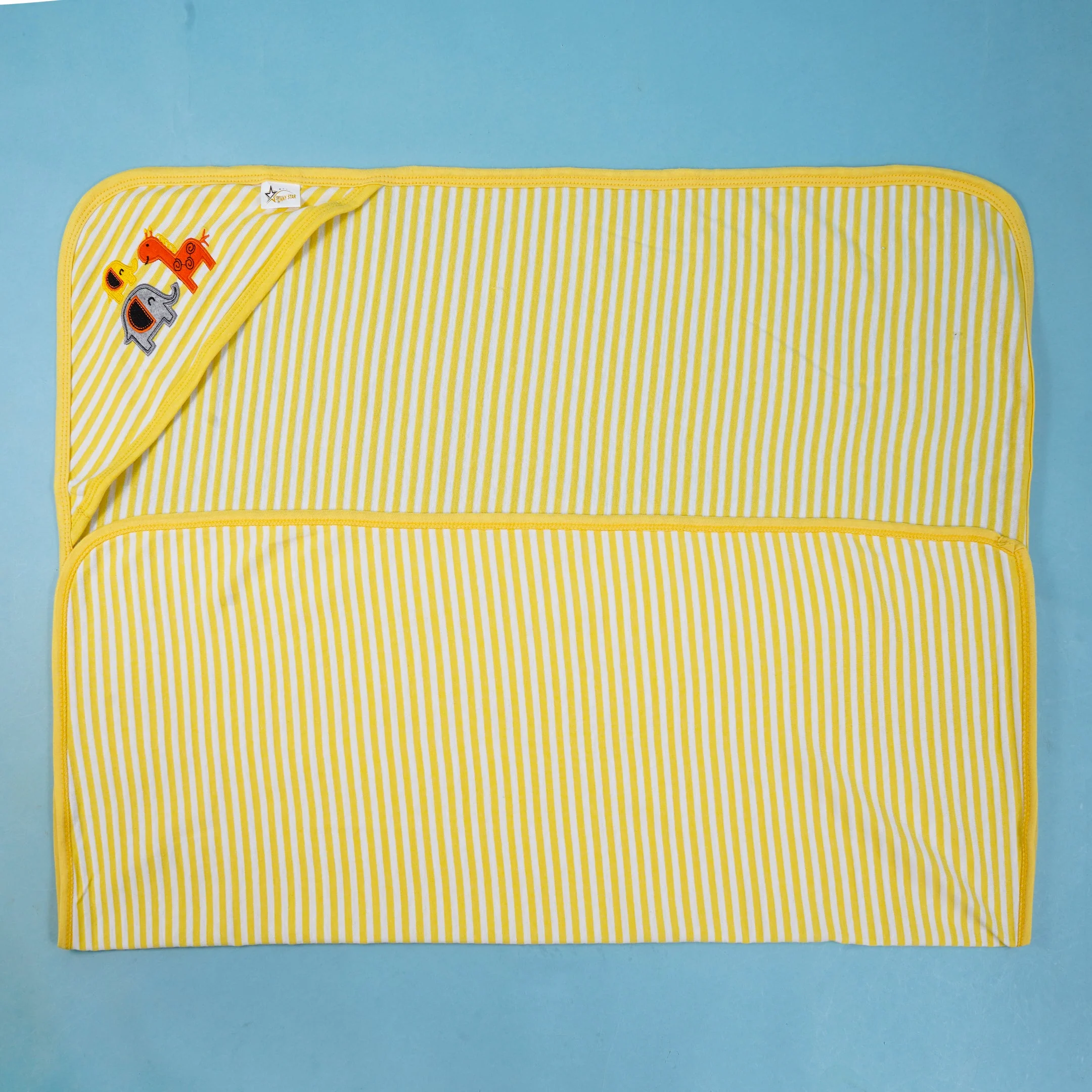 Baby Hooded Wrapping Sheet Pack Of 2 Animals Yellow (34" X 36") - Sunshine - Image 2