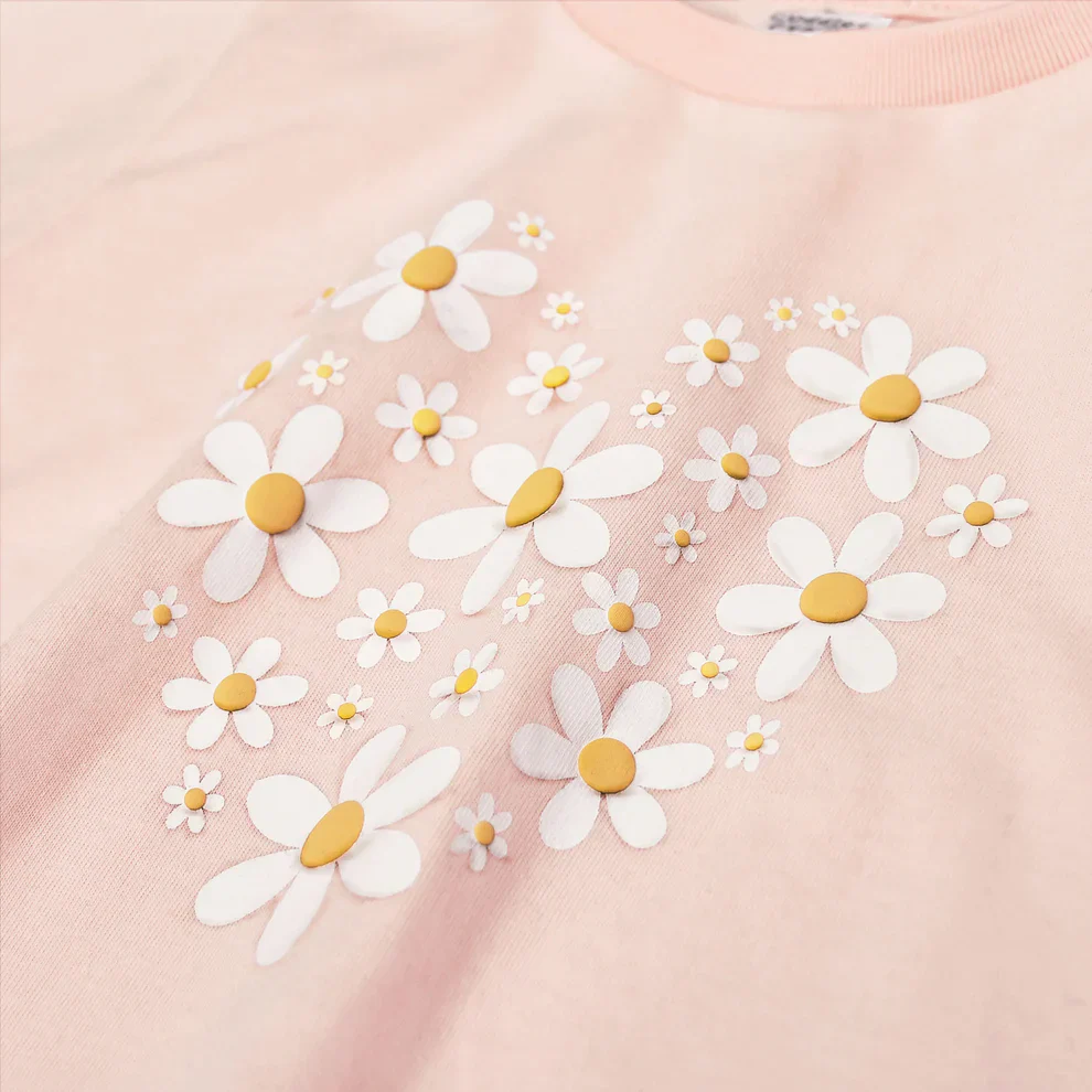 Cuddle & Cradle Graphic T-Shirt & Shorts Set (Heart) - Image 2