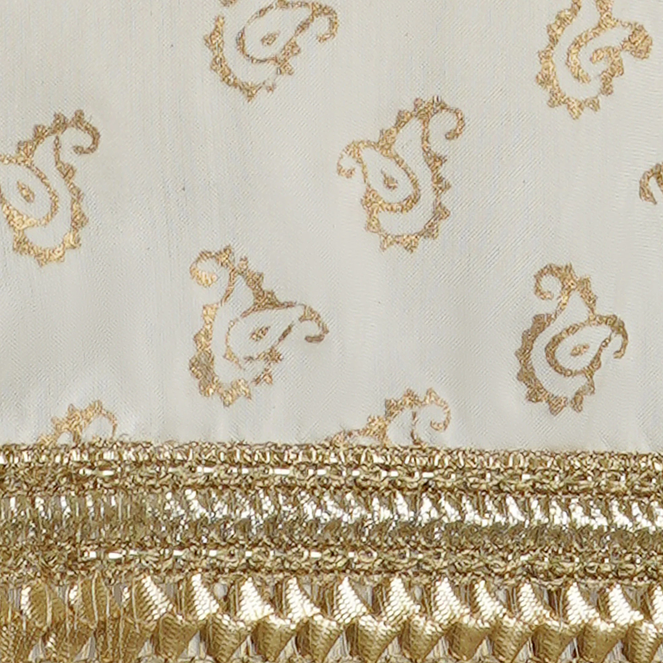 Dhaagay Ivory Farshi Gharara Outfit - Image 6