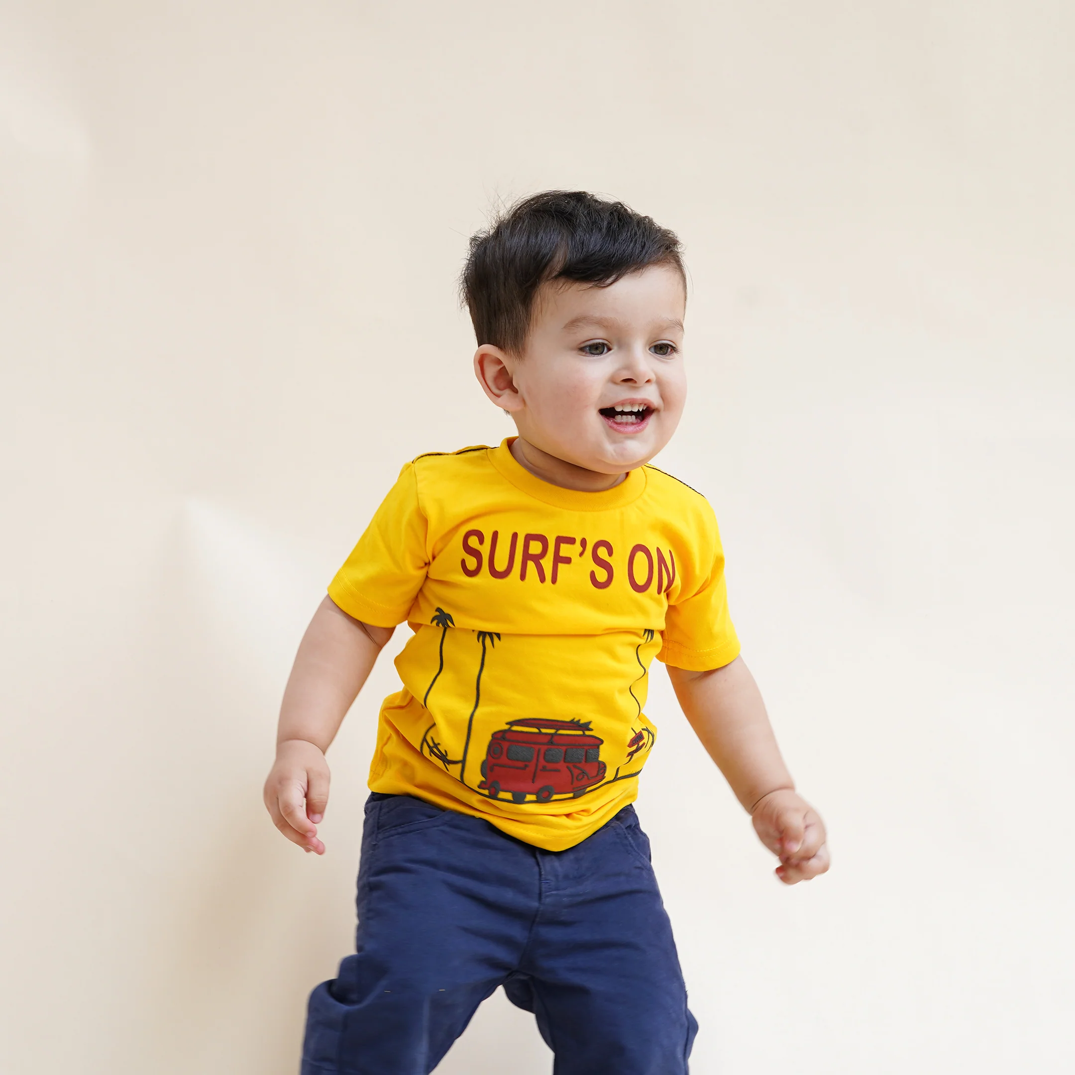 Kids Printed T-Shirt Surfs On Yellow - Mini Charm - Image 6
