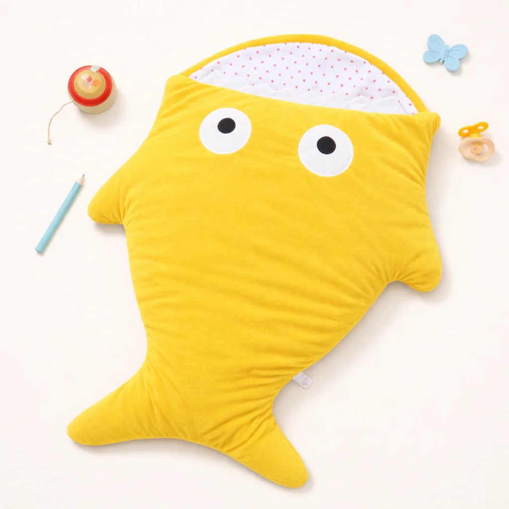 Baby Shark Sleeping Bag Yellow - Sunshine