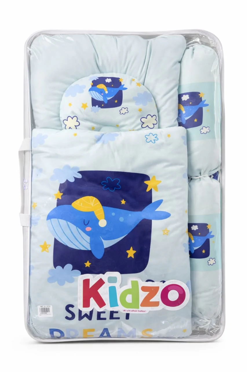 Little Star 6Pcs Bed Set Velvet Blue Whale