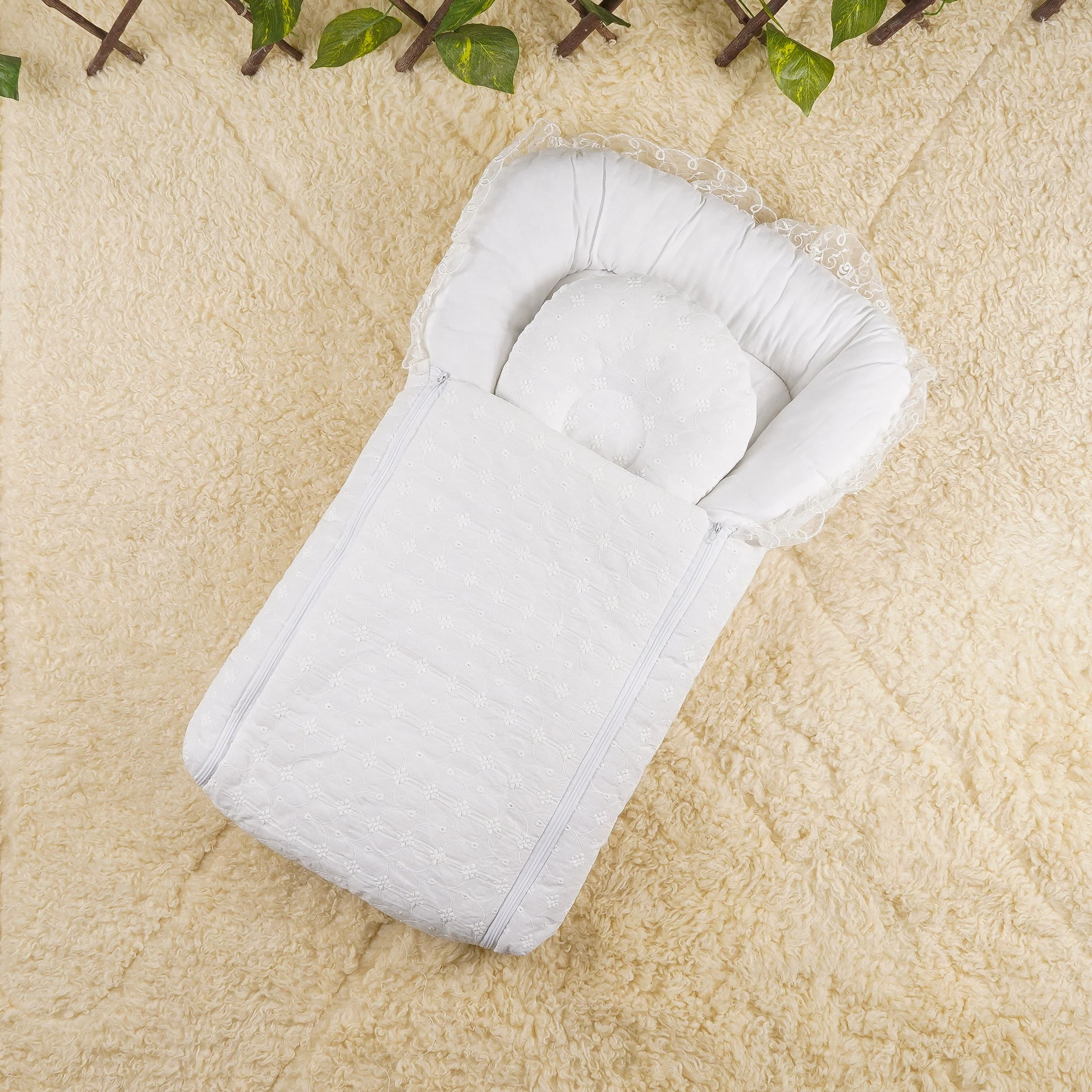 Little Star Baby 2Pcs Carry Nest Set White