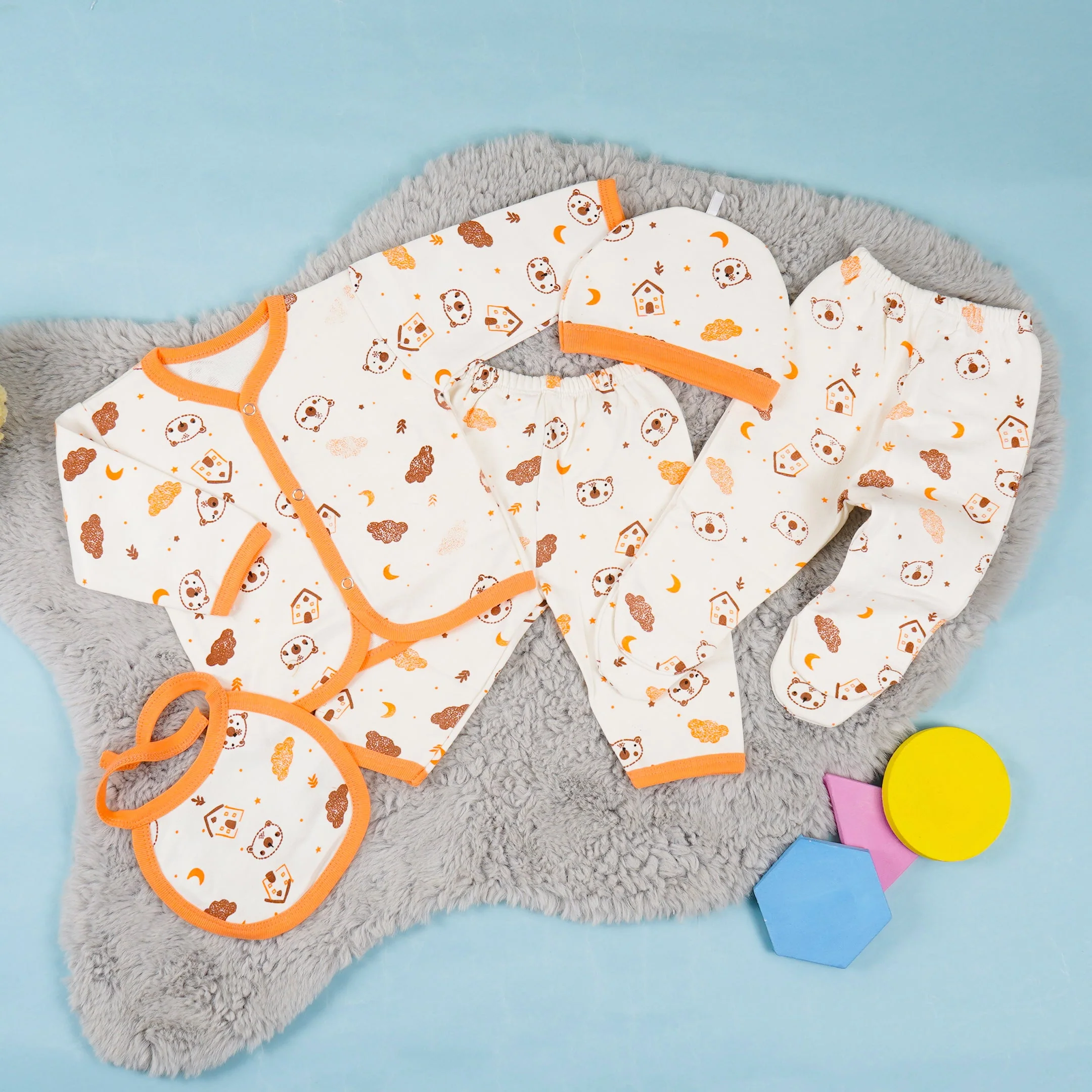 Newborn Baby 5Pcs Fleece Gift Set Bear Peach - Oolaa